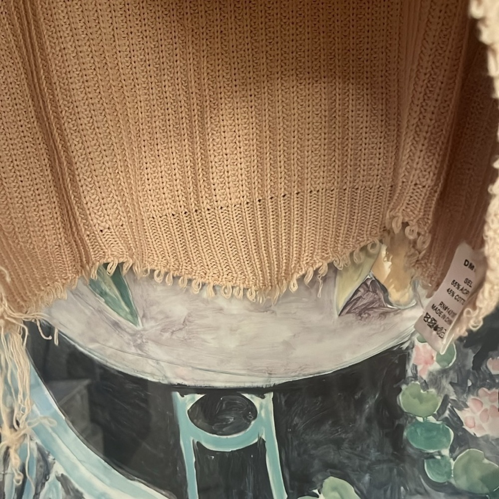 Cropped Sweater - Picture 7 of 7
